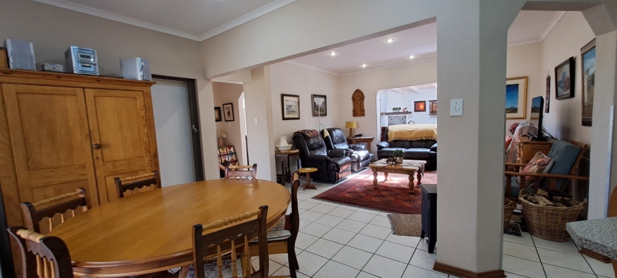 4 Bedroom Property for Sale in La Provance Free State